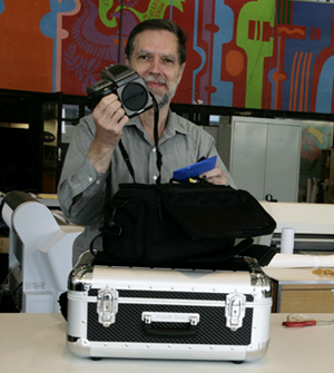 Nicholas Hellmuth and Hasselblad H1 digital camera