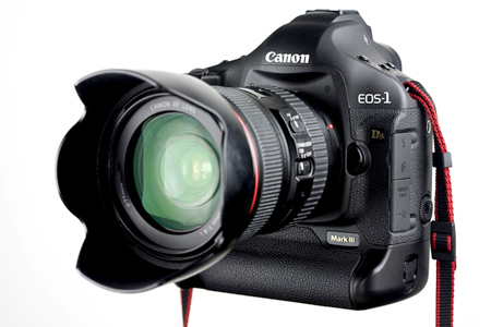 Images, reviews Canon EOS-1Ds Mark III, digital camera review